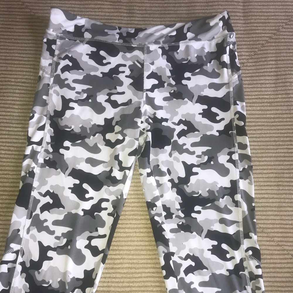 Camouflage workout pants